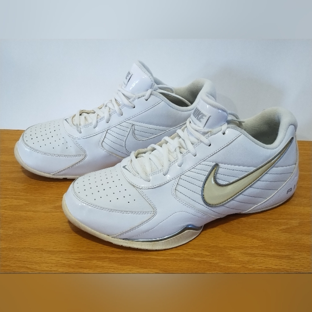 Nike baseline low size 13